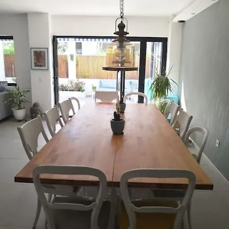 Preciosa Casa De Lujo Con Piscina-150m De La Playa Альмерия